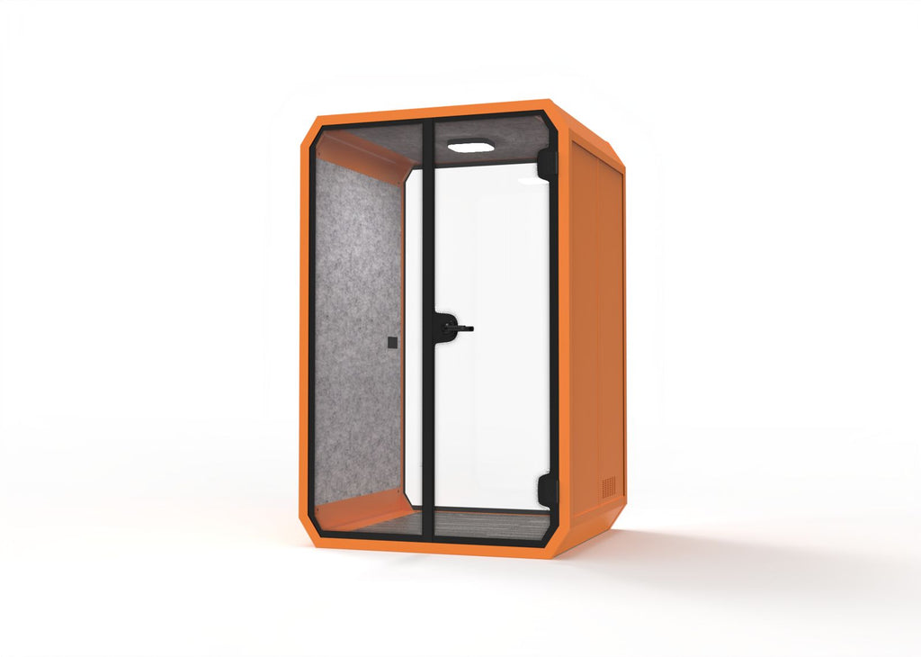 Suite M in oranjerood zandstructuur